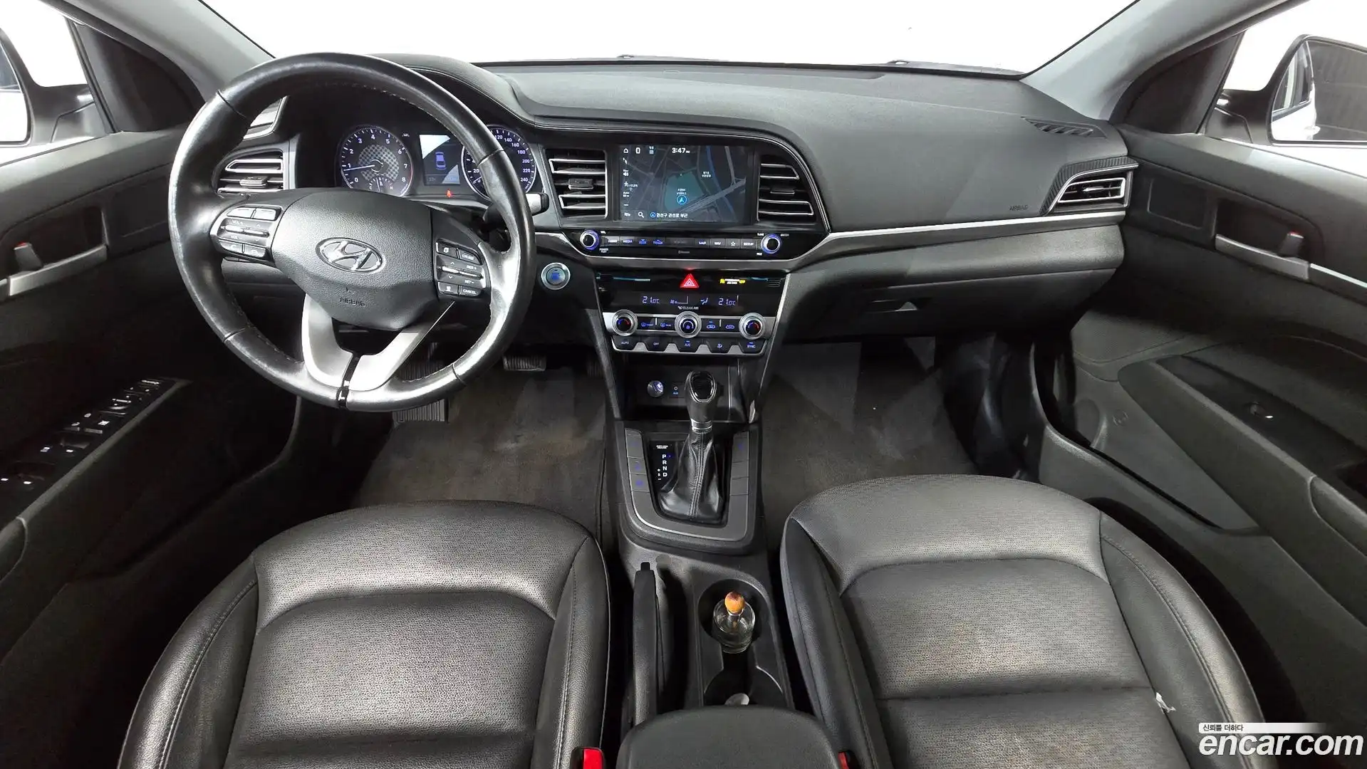 AVANTE Hyundai 2020.2-INNER-007