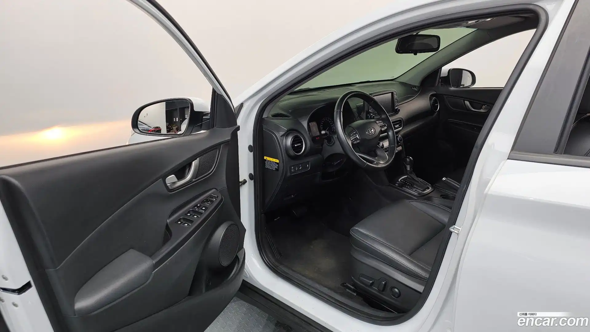 Kona Hyundai 2017.6-INNER-010