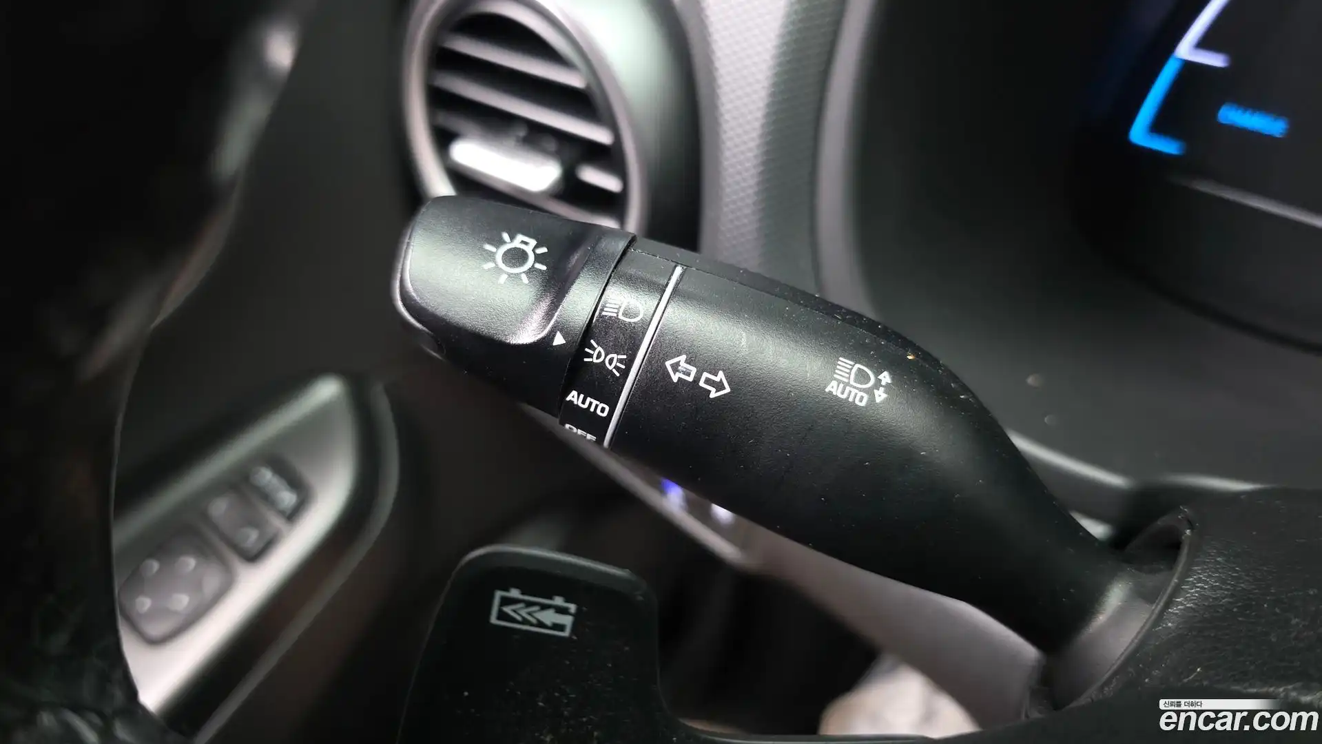 Kona Hyundai 2020.4-OPTION-040
