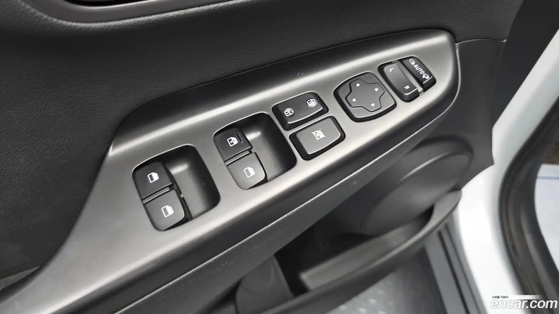 Kona Hyundai 2020.4-OPTION-042