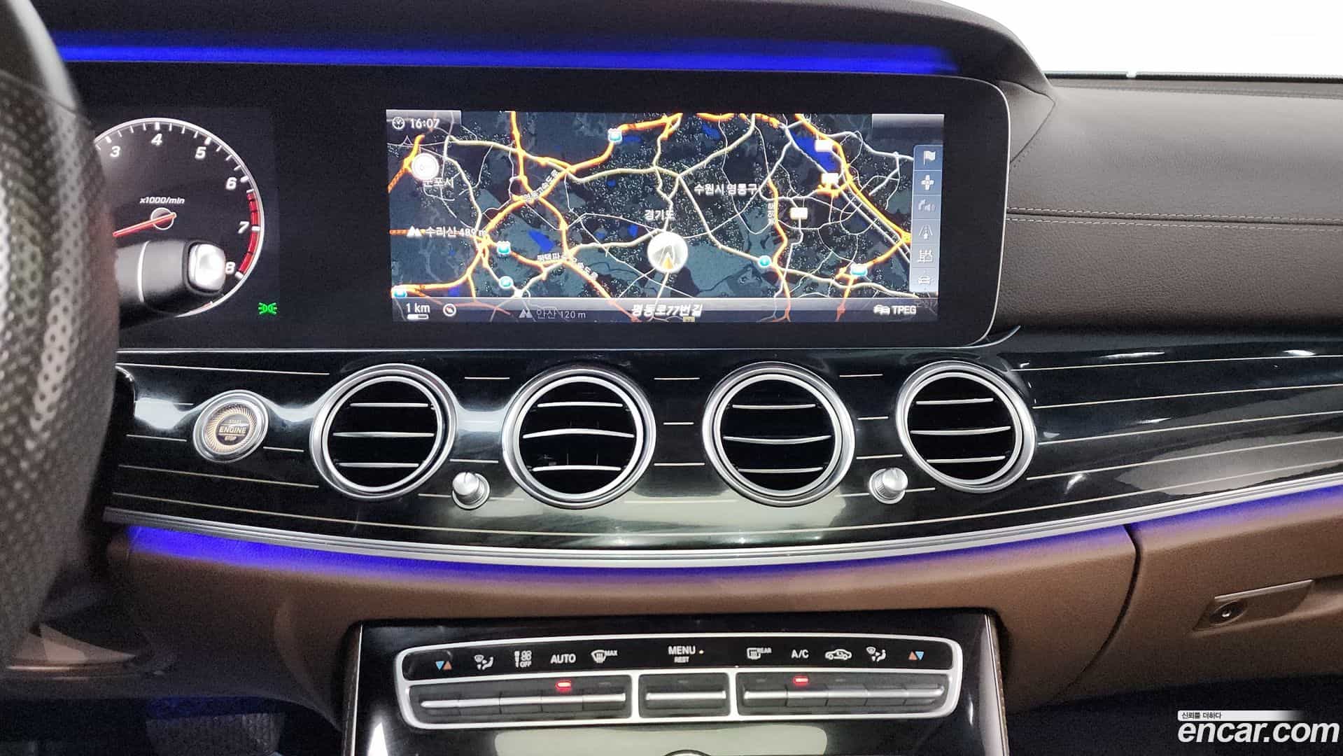 E-Class Mercedes-Benz 2017.7-OPTION-016