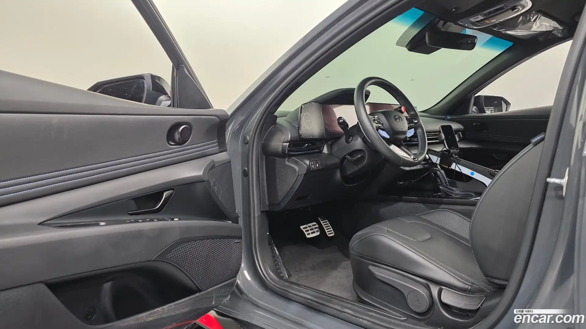 AVANTE Hyundai 2024.6-INNER-036