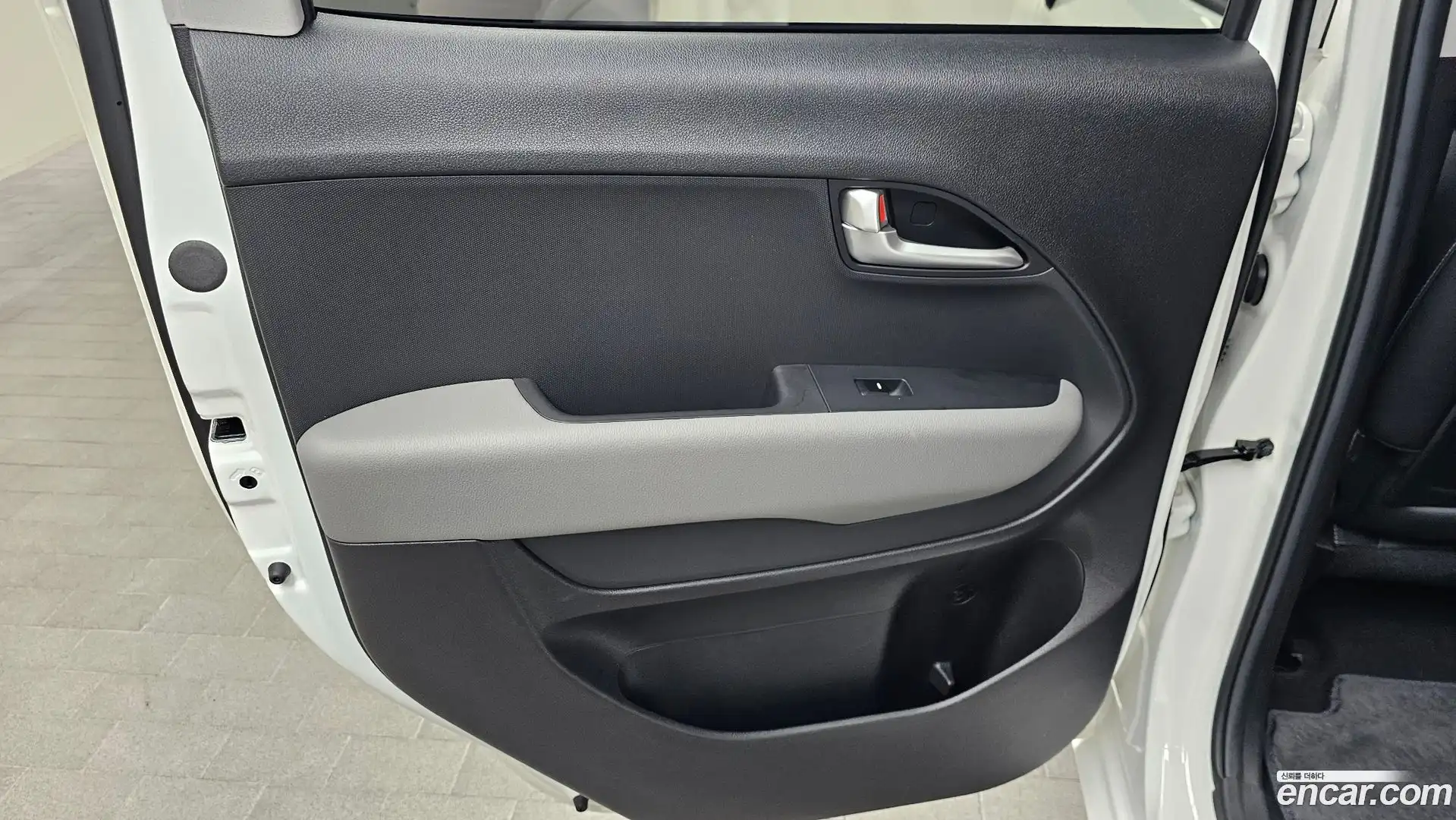 RAY Kia 2024.5-INNER-035
