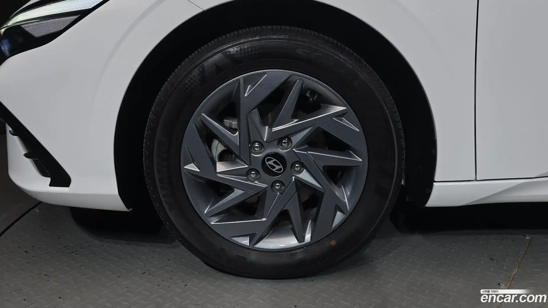 AVANTE Hyundai 2024.5-OUTER-005