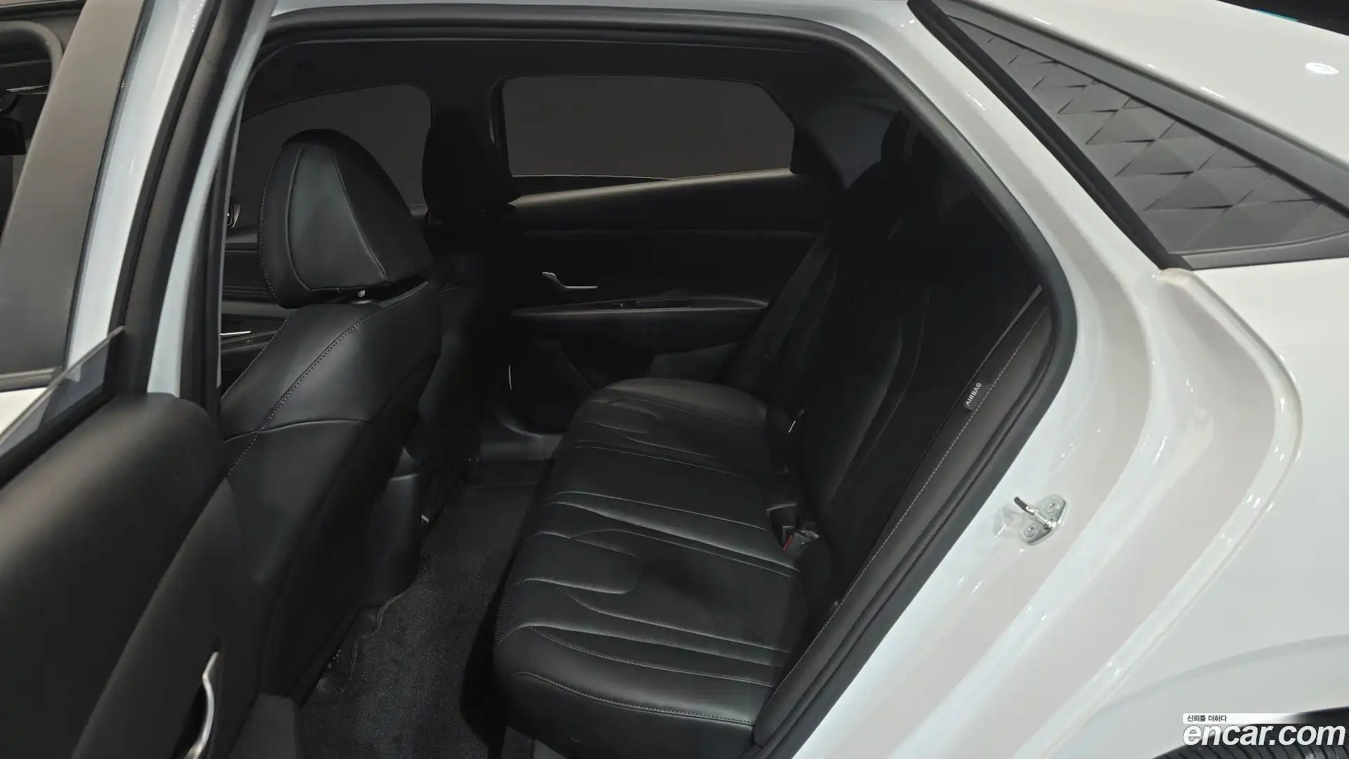 AVANTE Hyundai 2024.5-OPTION-016