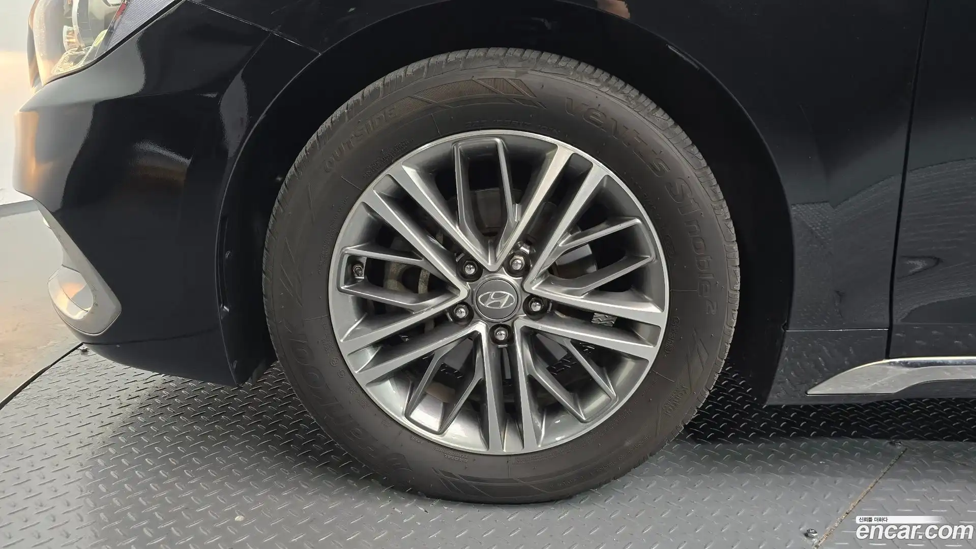 Grandeur Hyundai 2018.7-OUTER-005