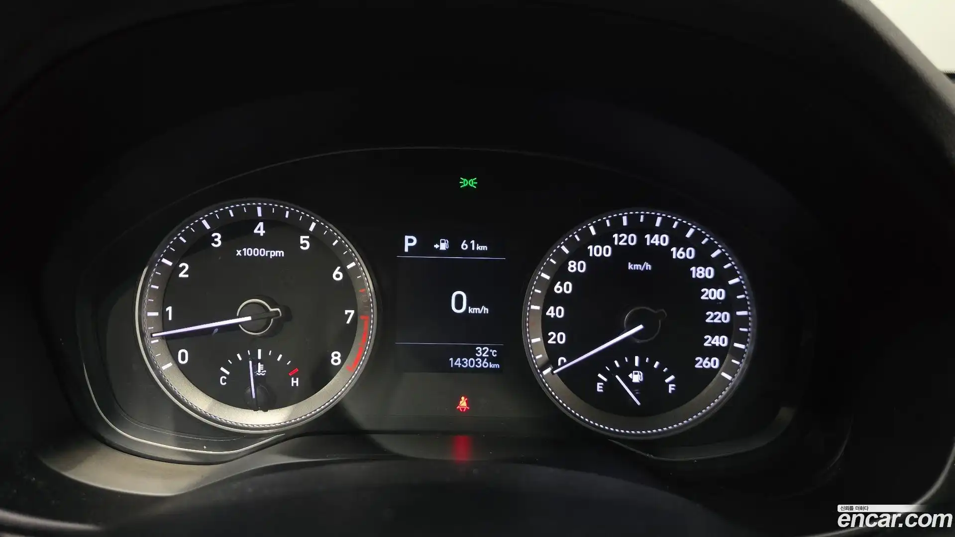 Grandeur Hyundai 2018.7-INNER-008