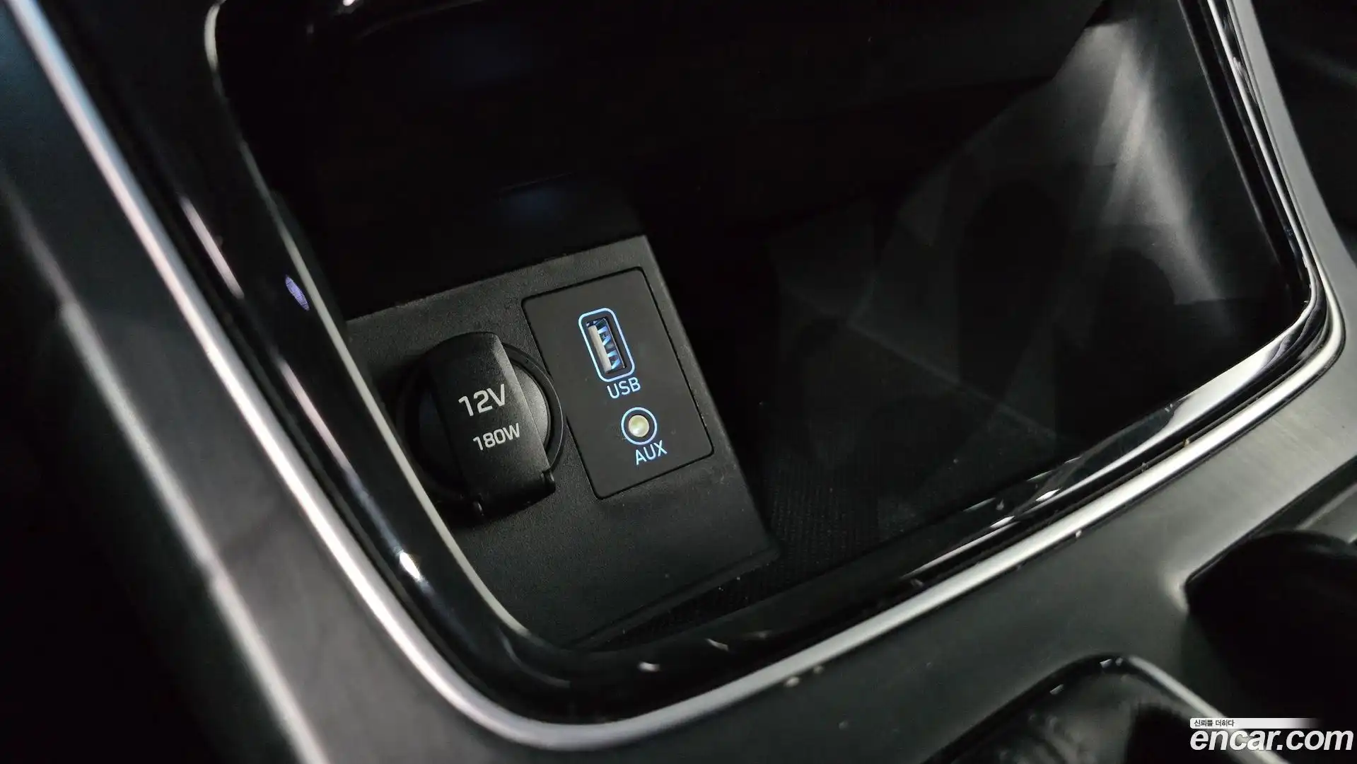 Grandeur Hyundai 2018.7-OPTION-022