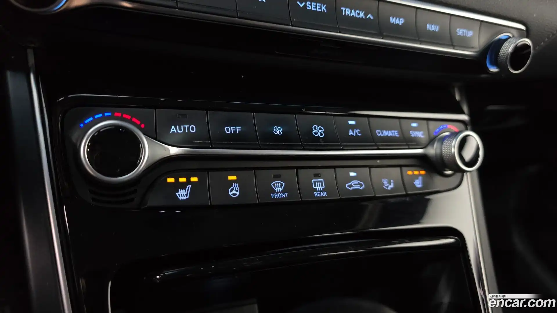 Grandeur Hyundai 2018.7-OPTION-044