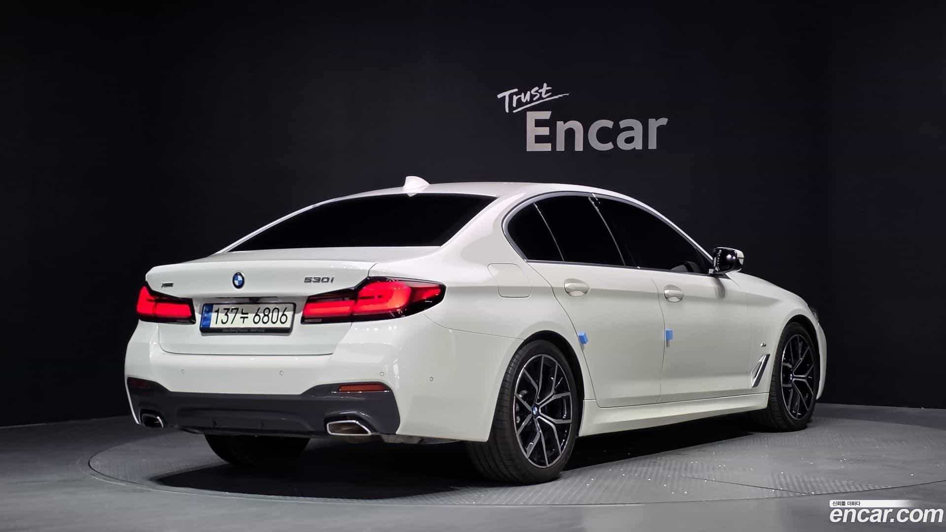 5-Series BMW 2022.10-OUTER-002