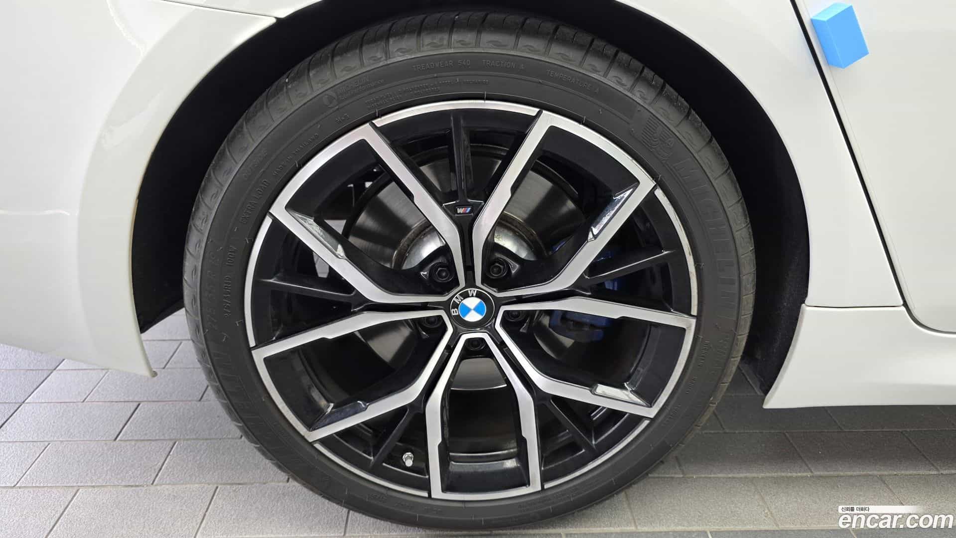 5-Series BMW 2022.10-OUTER-005