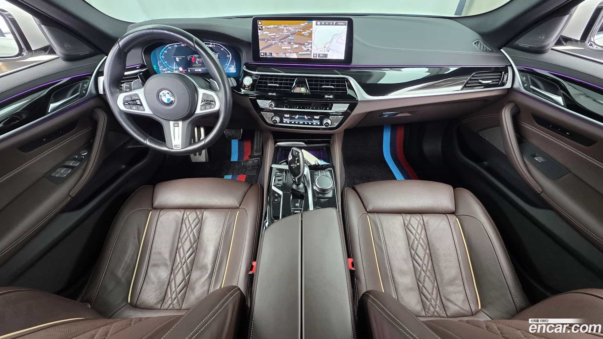 5-Series BMW 2022.10-INNER-007