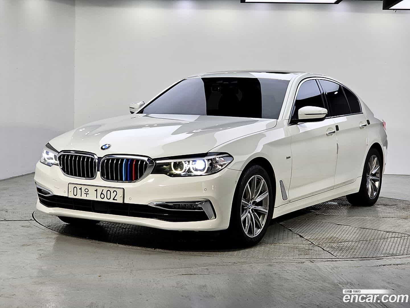 5-Series BMW 2018.11-OUTER-001