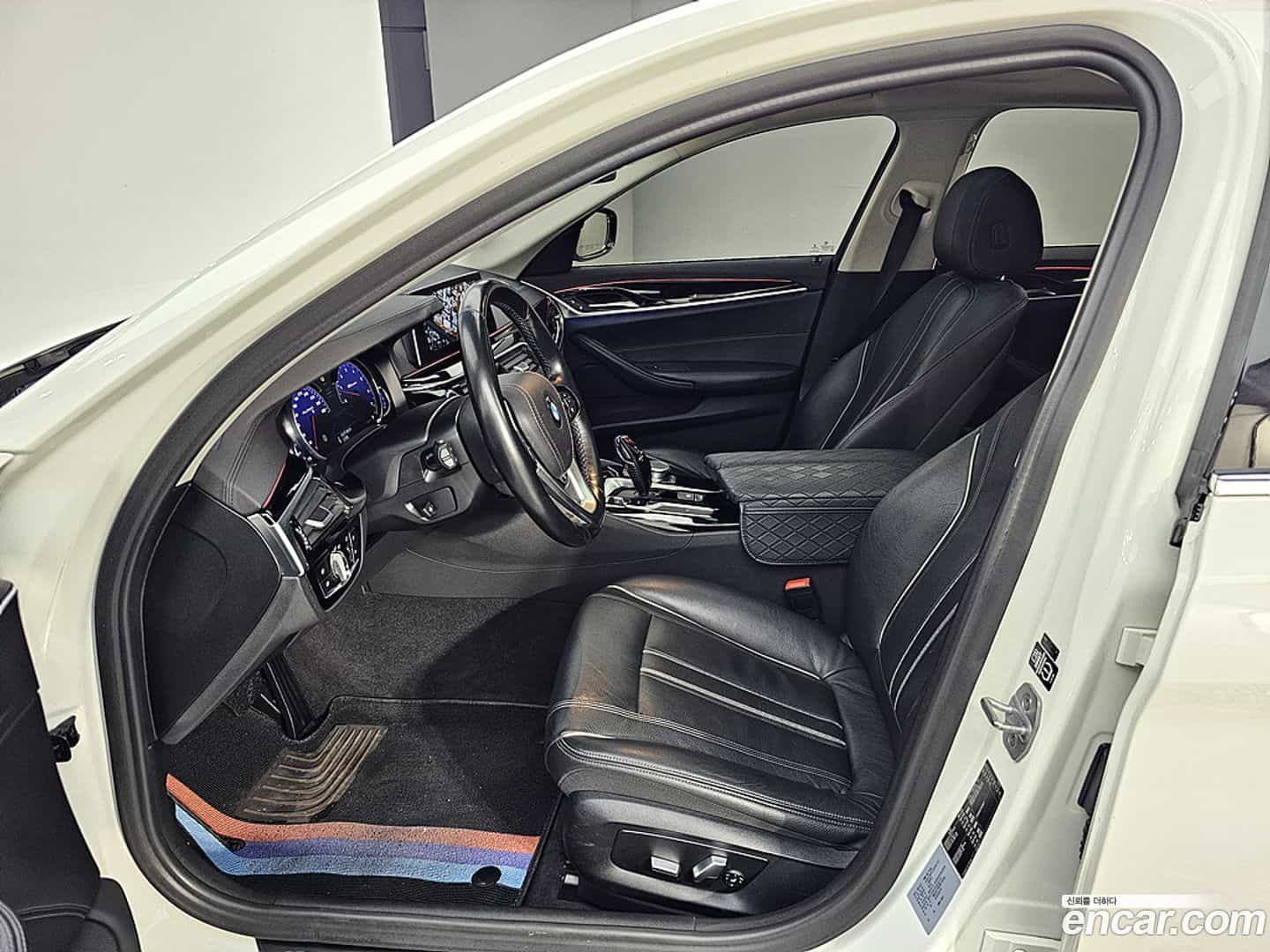 5-Series BMW 2018.11-INNER-008