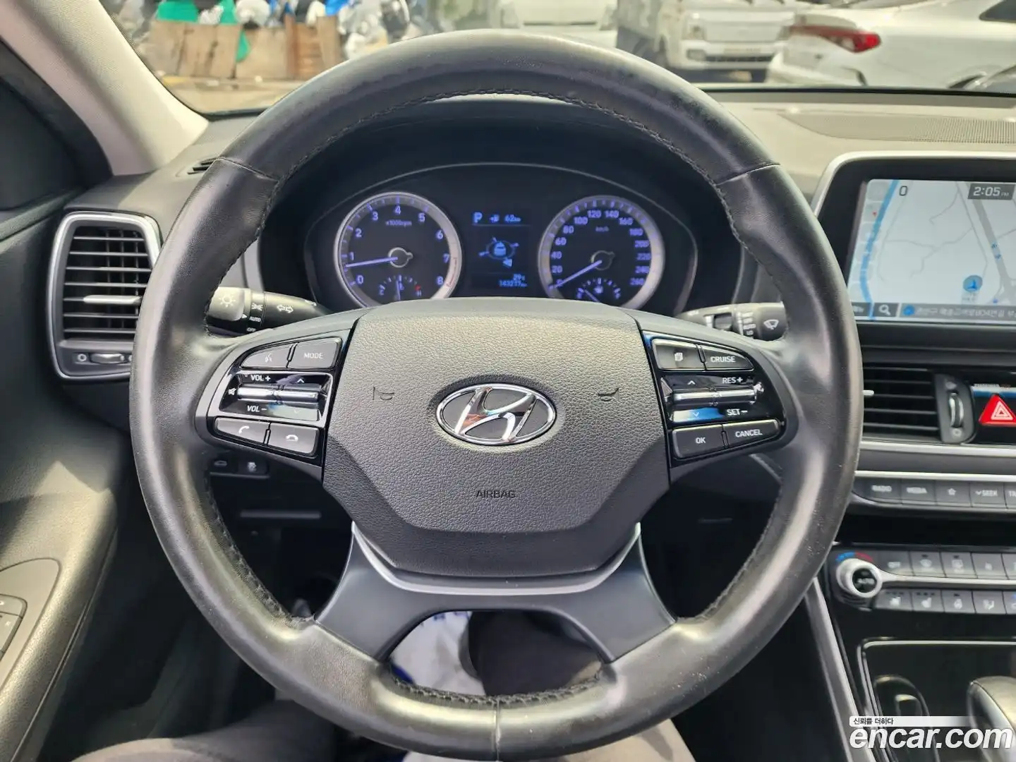 Grandeur Hyundai 2017.0-INNER-007