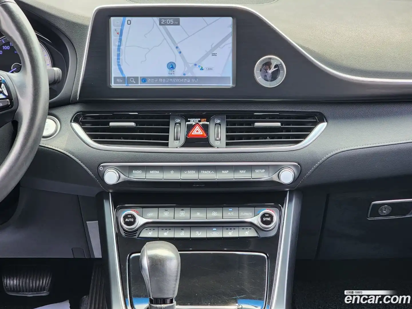 Grandeur Hyundai 2017.0-INNER-009