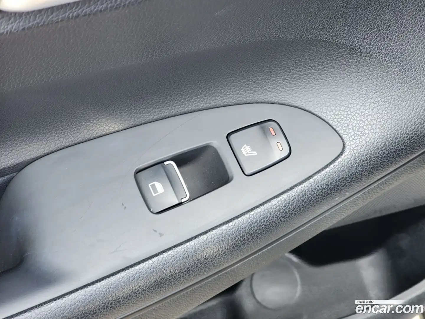 Grandeur Hyundai 2017.0-OPTION-021