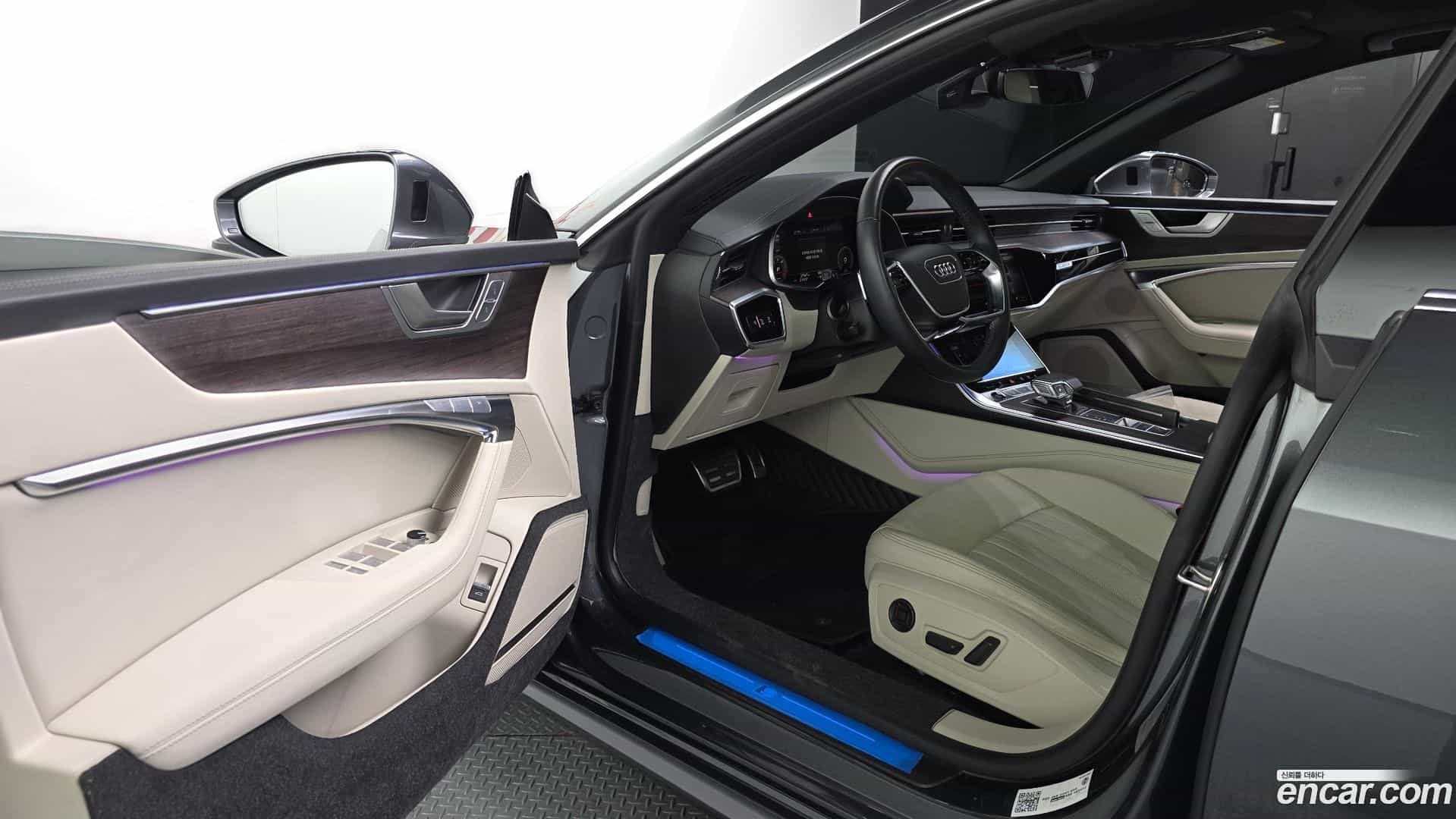 A7 Audi 2022.5-INNER-010