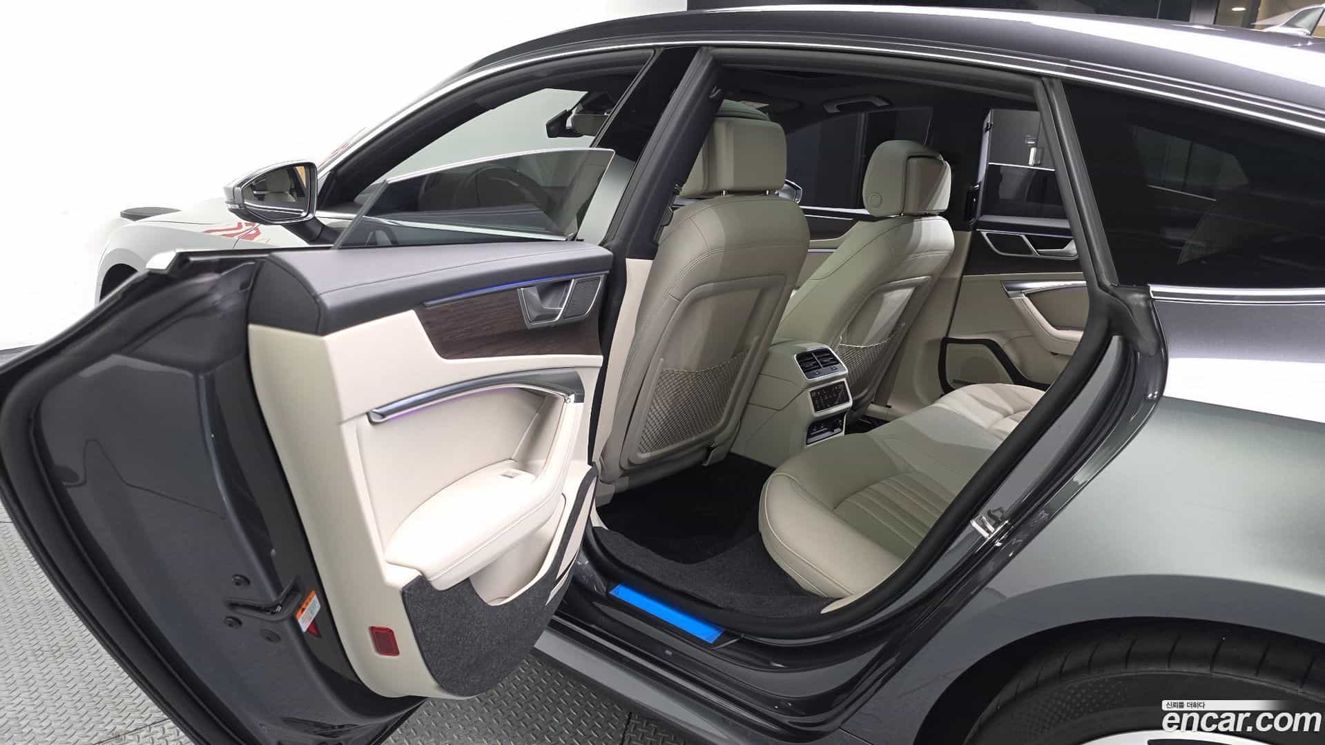 A7 Audi 2022.5-INNER-036