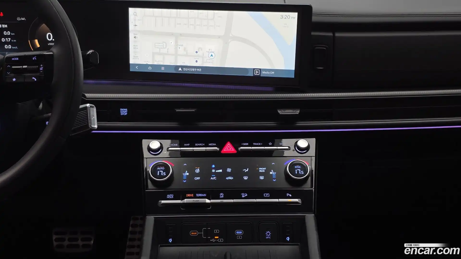 Santafe Hyundai 2024.1-OPTION-019