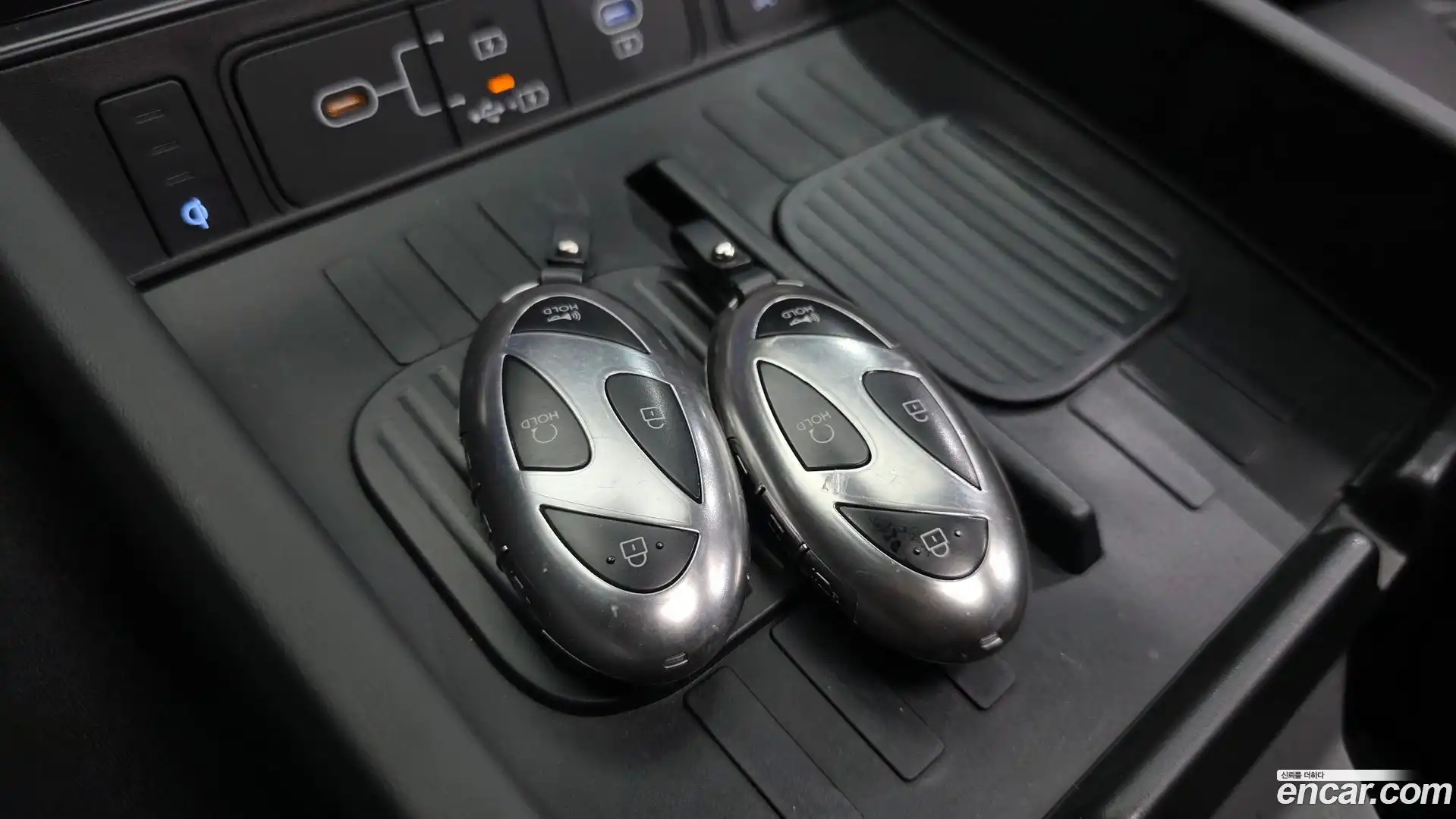 Santafe Hyundai 2024.1-OPTION-022