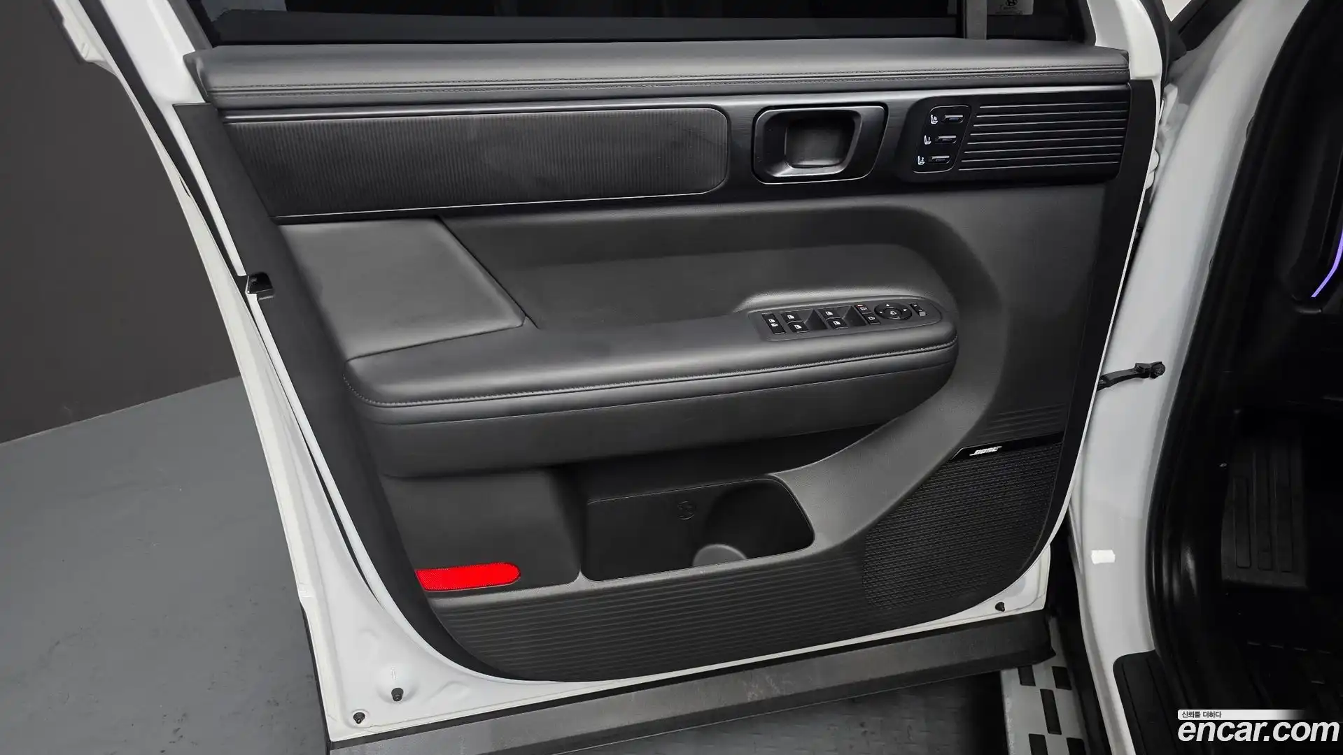 Santafe Hyundai 2024.1-INNER-034
