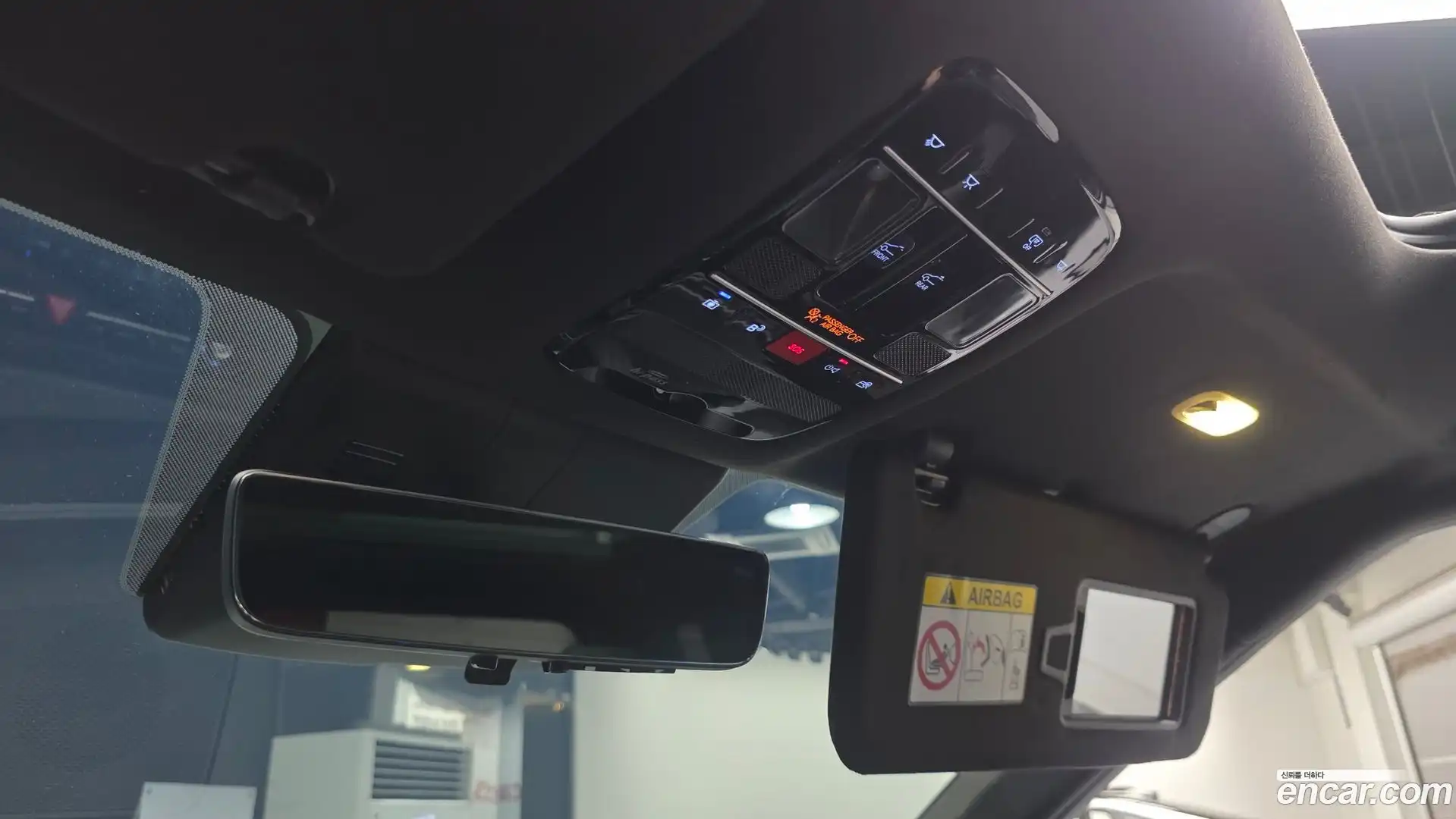Santafe Hyundai 2024.1-OPTION-043