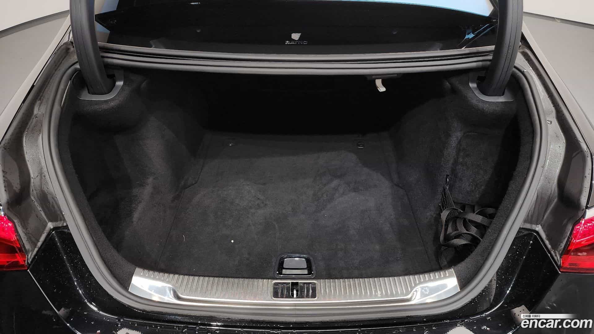 S-Class Mercedes-Benz 2021.6-OPTION-024
