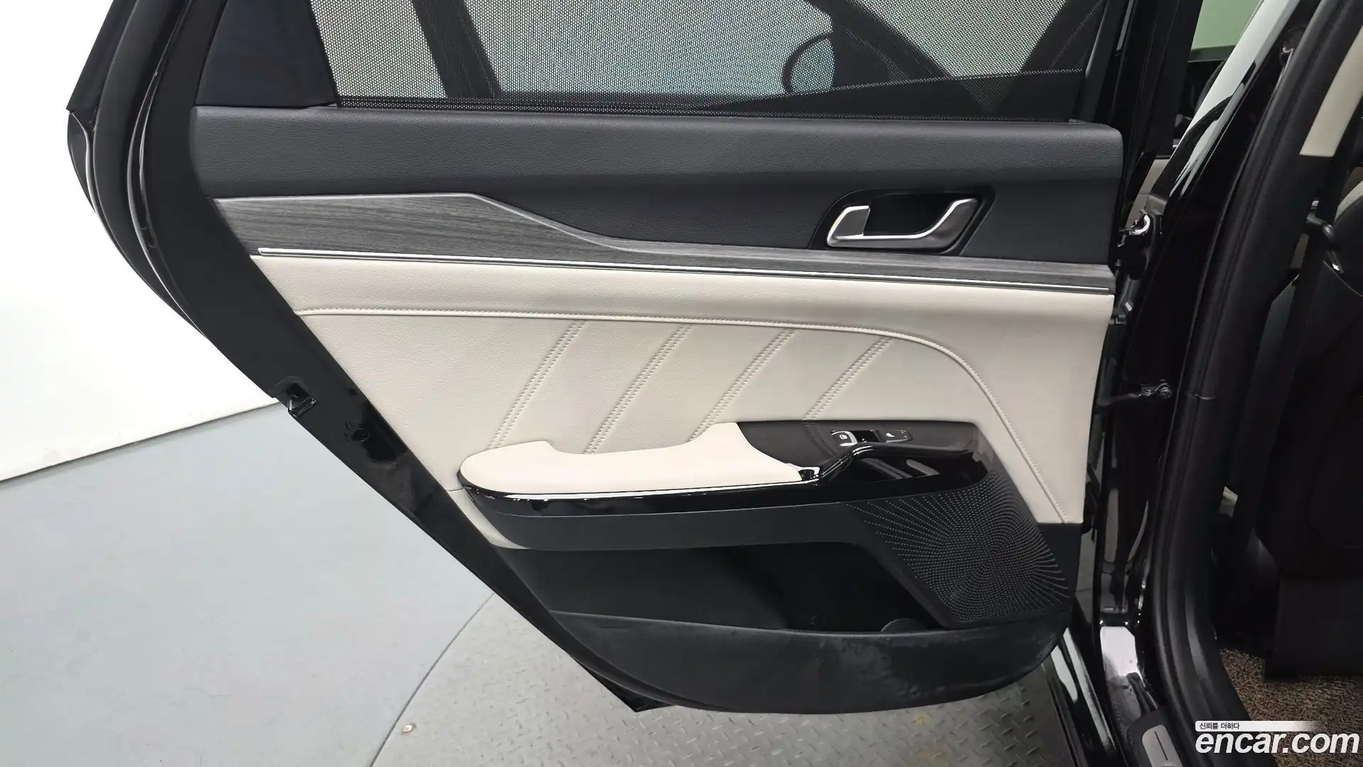 K5 Kia 2023.11-INNER-035