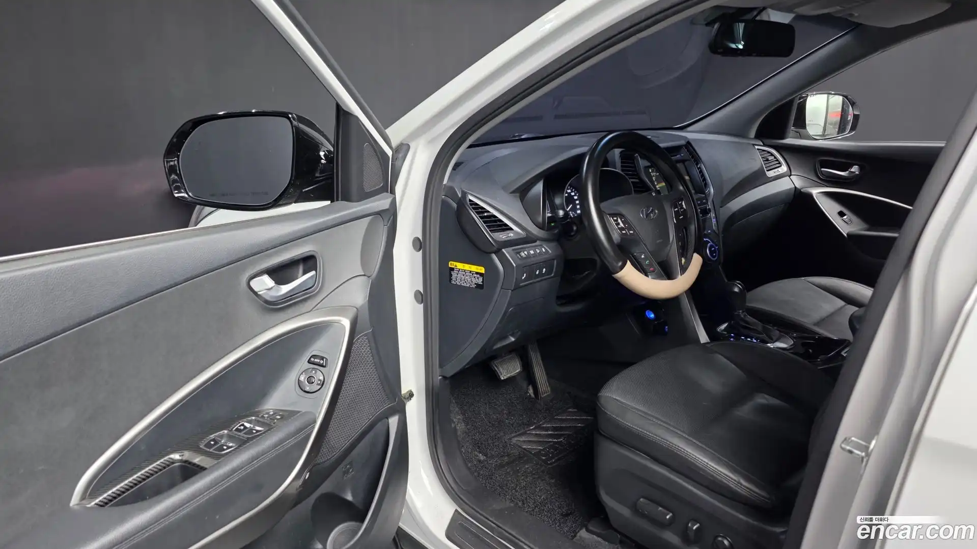 Santafe Hyundai 2017.9-INNER-010
