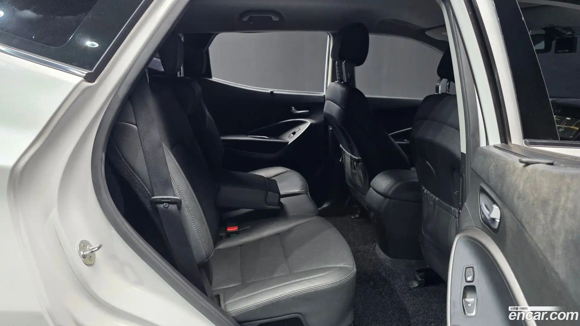 Santafe Hyundai 2017.9-OPTION-016