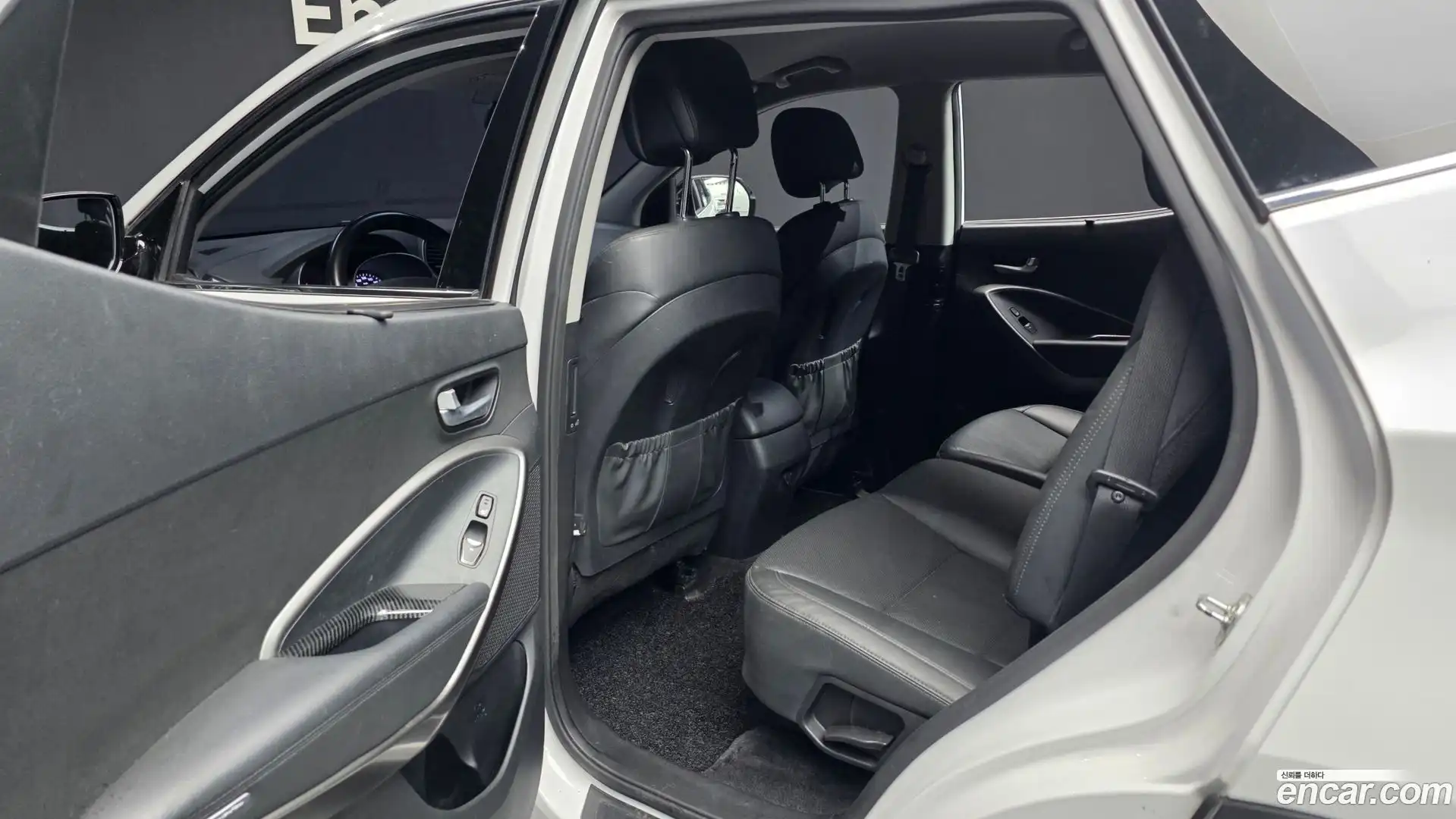 Santafe Hyundai 2017.9-INNER-036