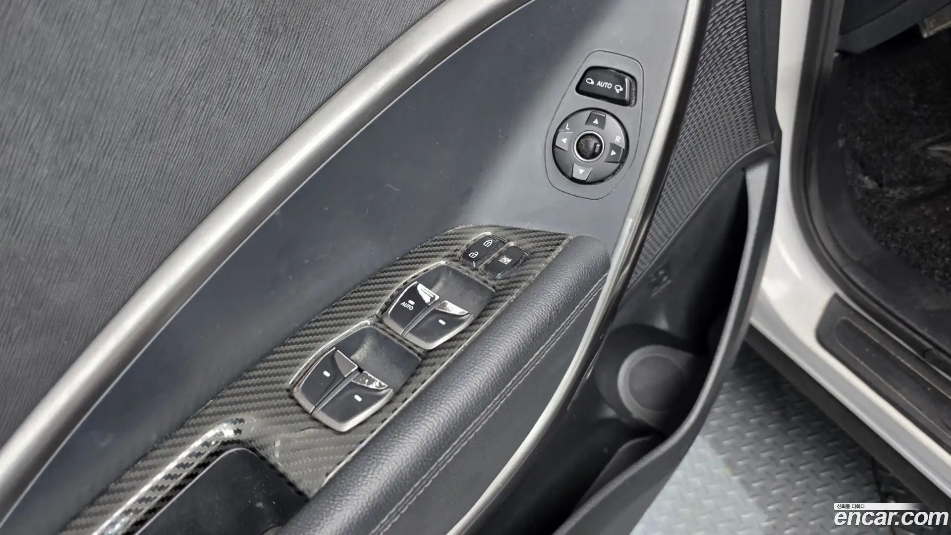 Santafe Hyundai 2017.9-OPTION-047