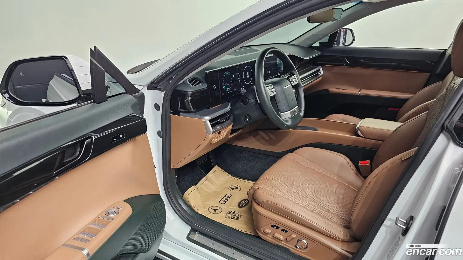 Grandeur Hyundai 2023.5-INNER-010