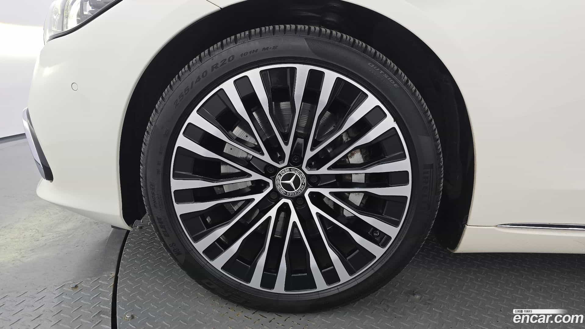 S-Class Mercedes-Benz 2021.6-OUTER-005