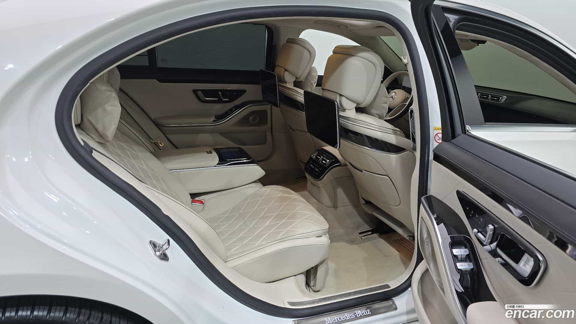 S-Class Mercedes-Benz 2021.6-OPTION-015
