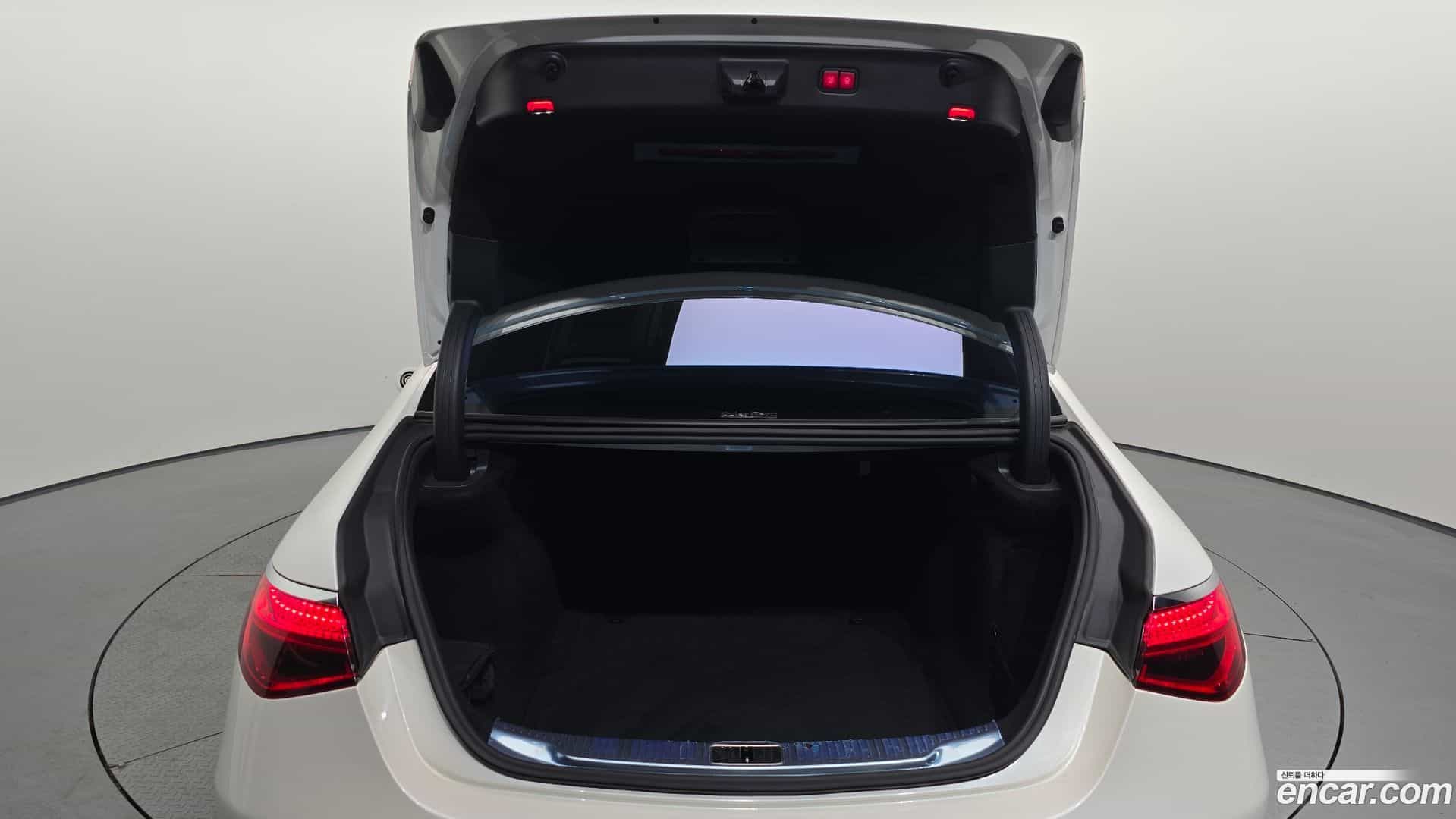 S-Class Mercedes-Benz 2021.6-OPTION-022