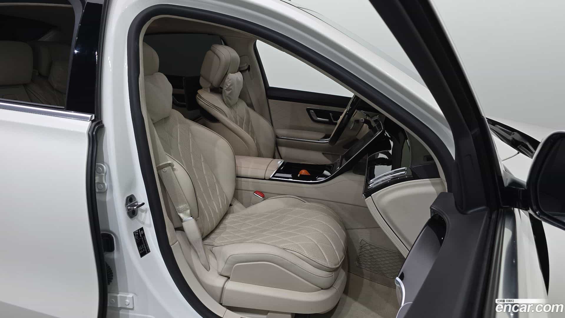 S-Class Mercedes-Benz 2021.6-INNER-036
