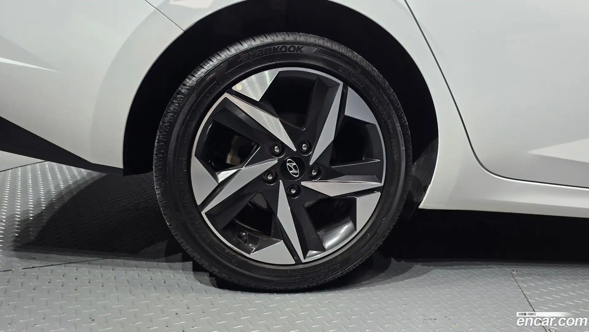 AVANTE Hyundai 2022.5-OUTER-005