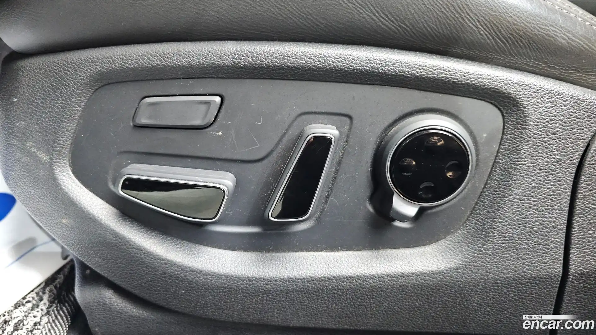 G80 Genesis 2016.8-OPTION-046