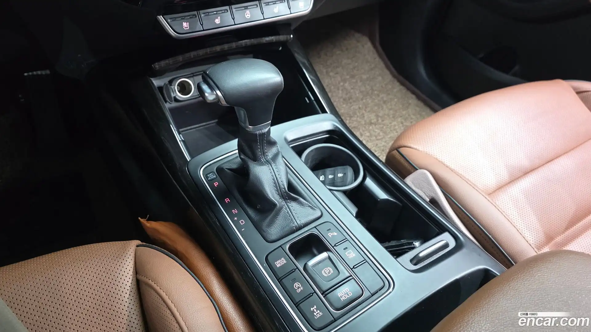 Sorento Kia 2018.0-INNER-009