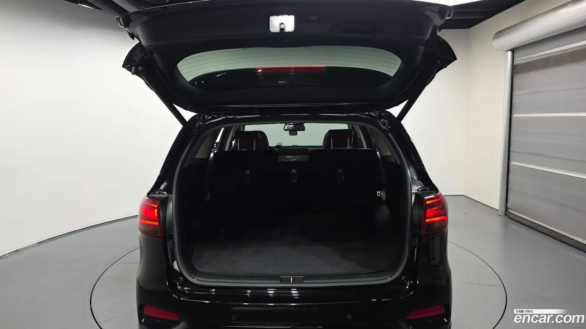 Sorento Kia 2018.0-OPTION-024