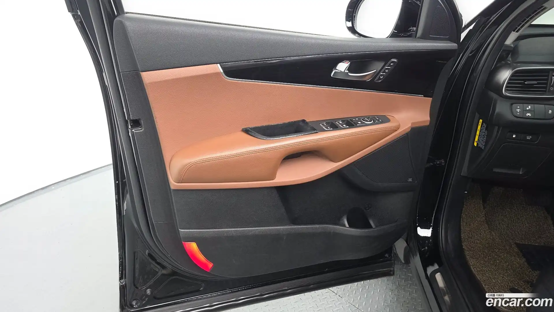 Sorento Kia 2018.0-INNER-034