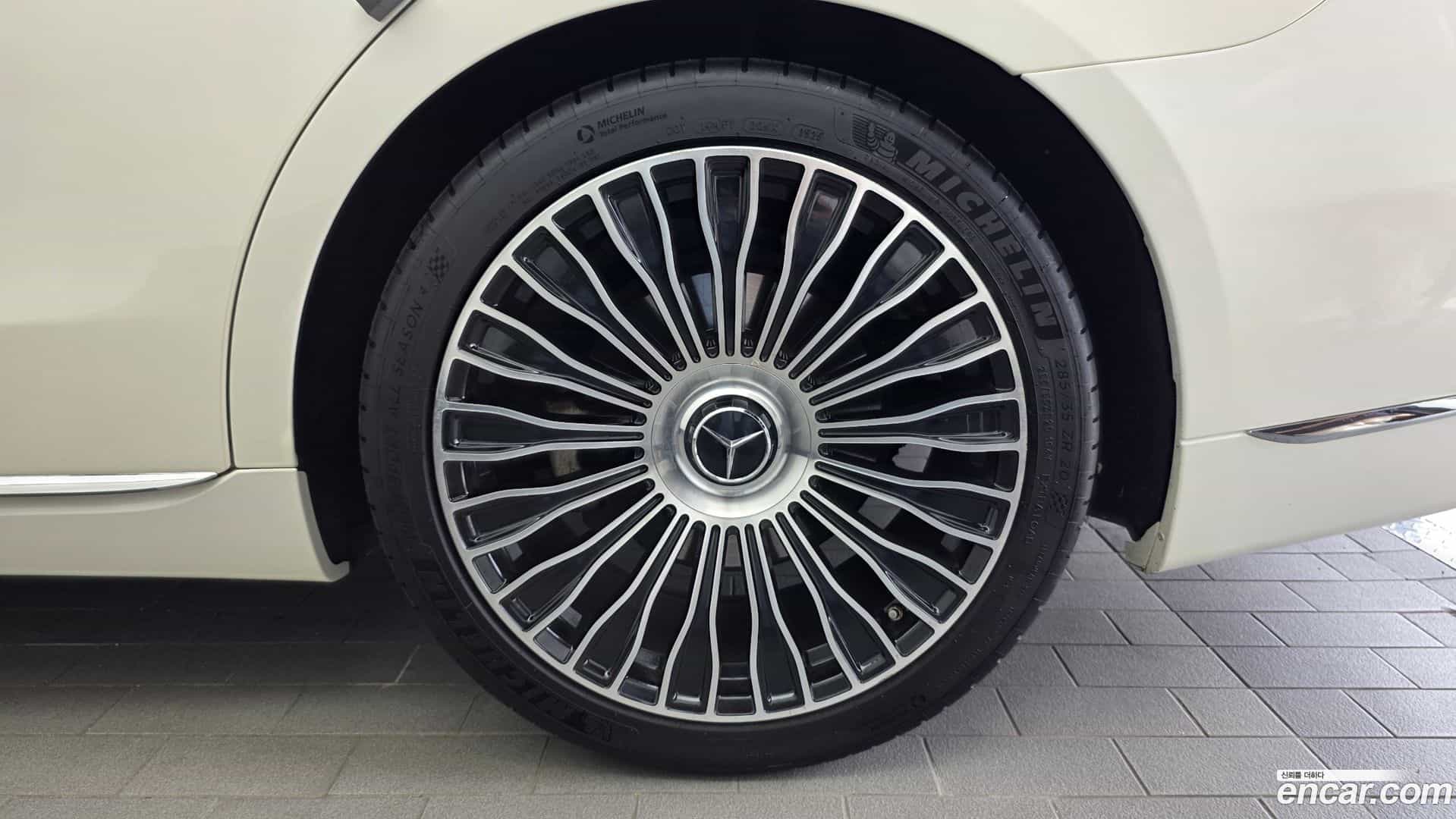 S-Class Mercedes-Benz 2022.2-OUTER-031