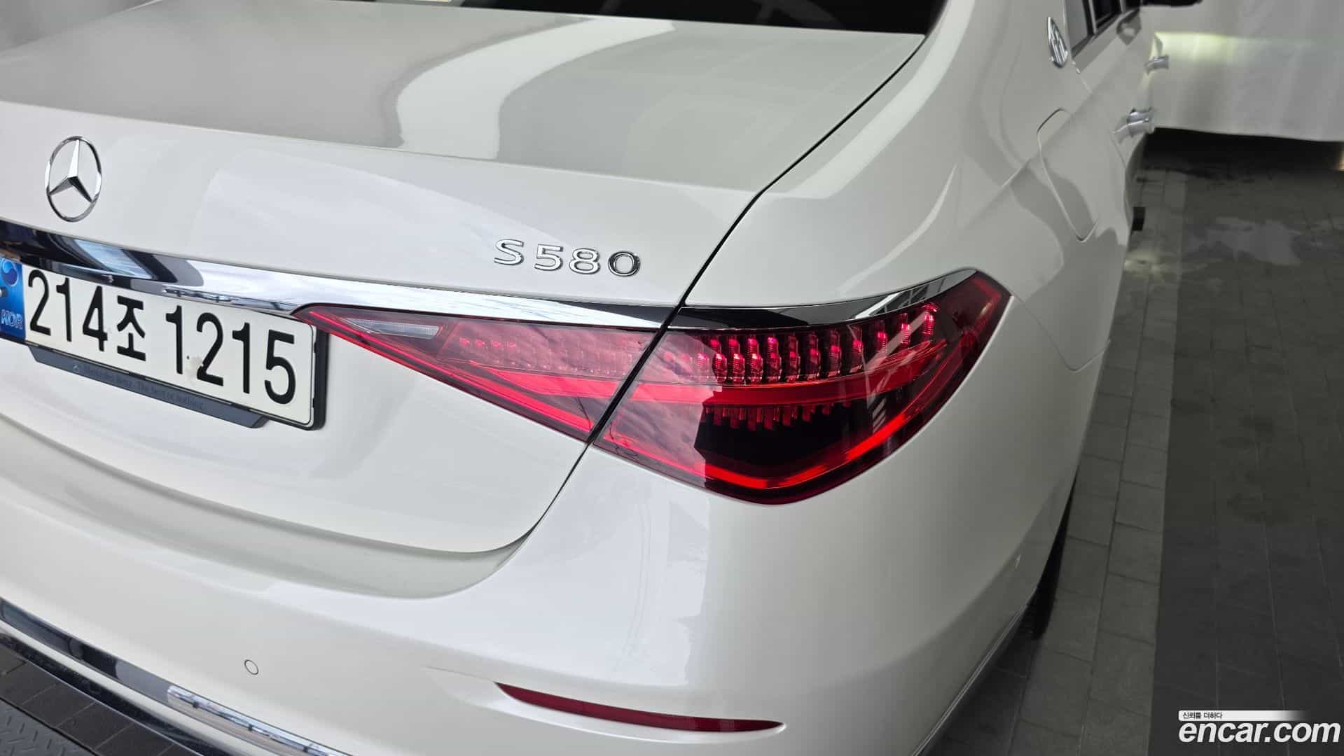 S-Class Mercedes-Benz 2022.2-OUTER-033