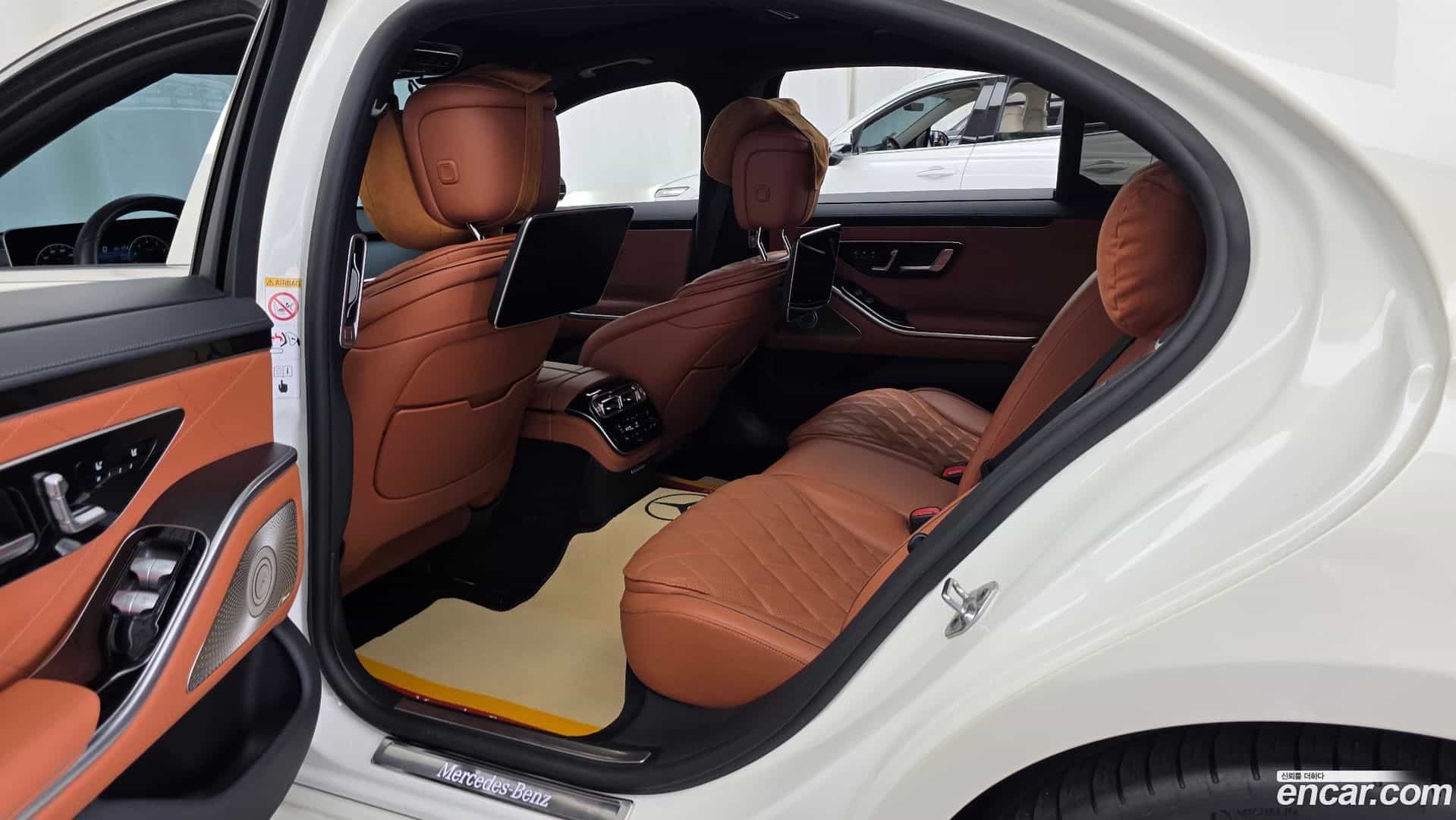 S-Class Mercedes-Benz 2022.2-INNER-036