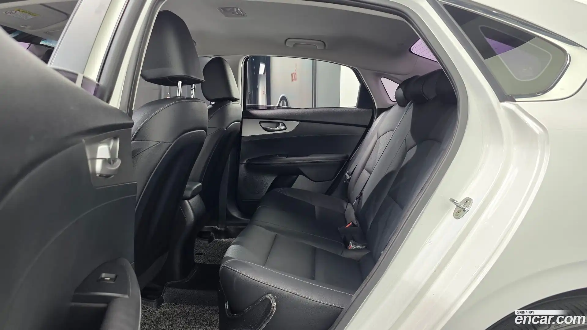 K3 Kia 2018.9-OPTION-016