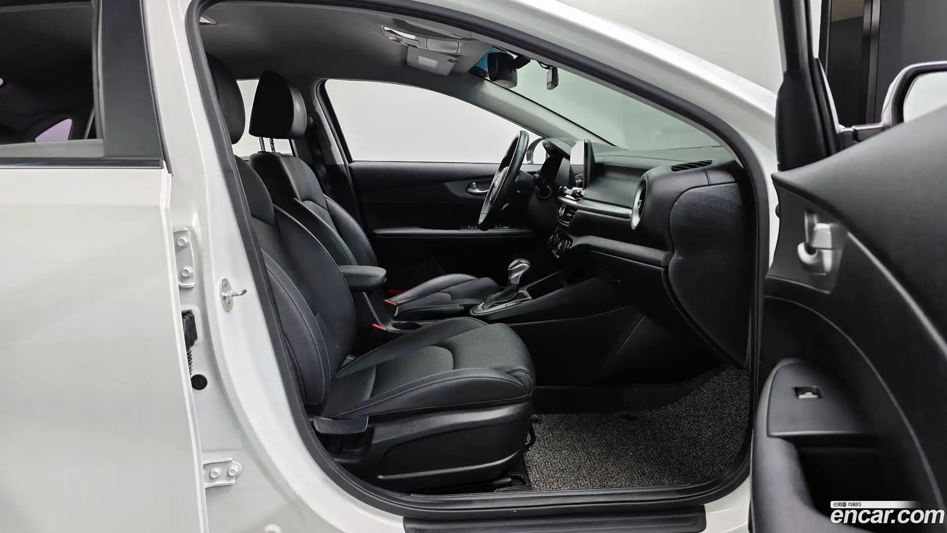 K3 Kia 2018.9-INNER-036