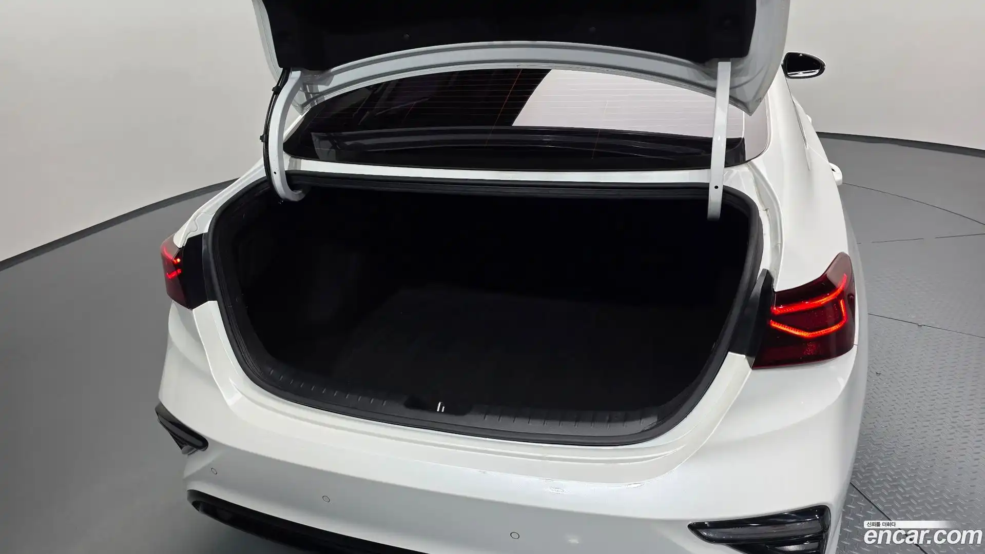 K3 Kia 2018.9-OPTION-043