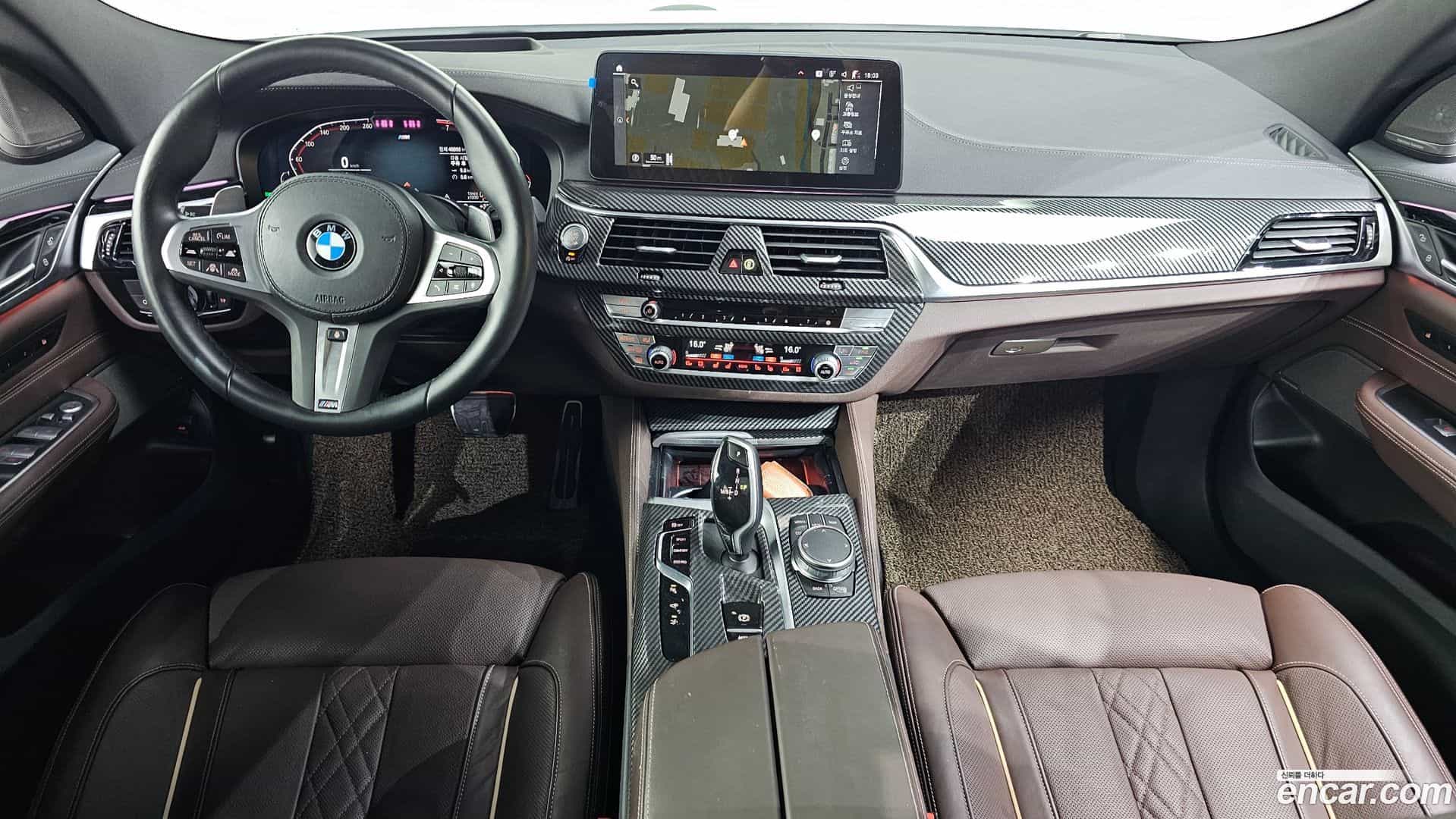 Gran Turismo BMW 2024.6-INNER-007